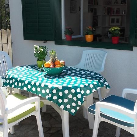 Holiday Home Pavarotti Supetar Eksteriør bilde