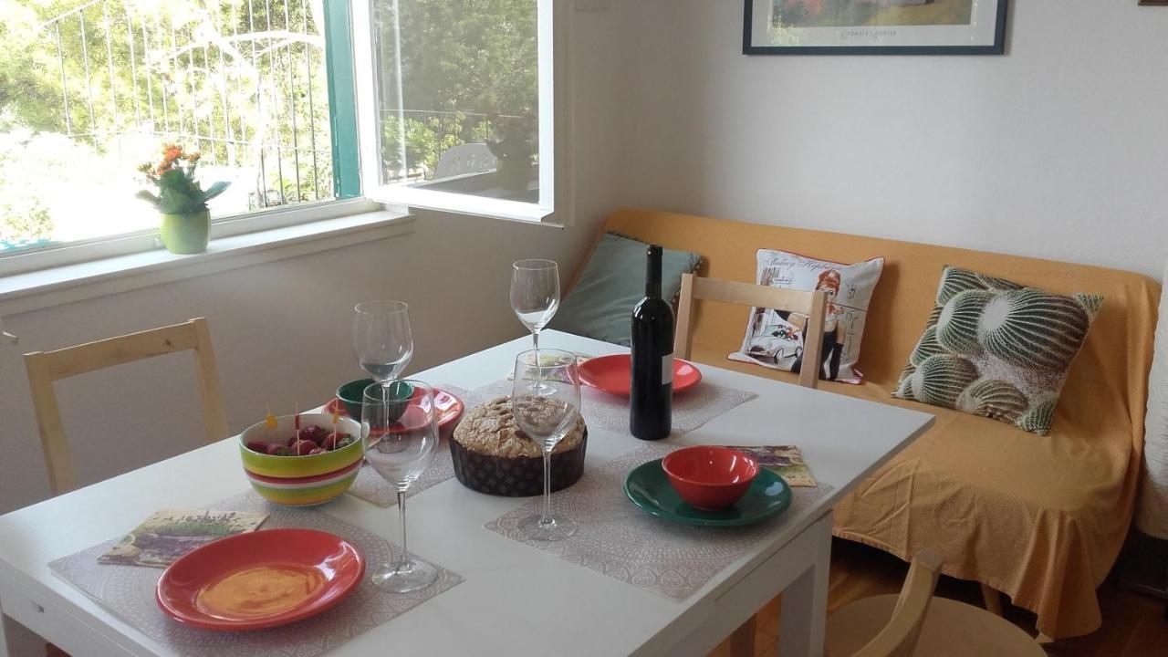Holiday Home Pavarotti Supetar Eksteriør bilde