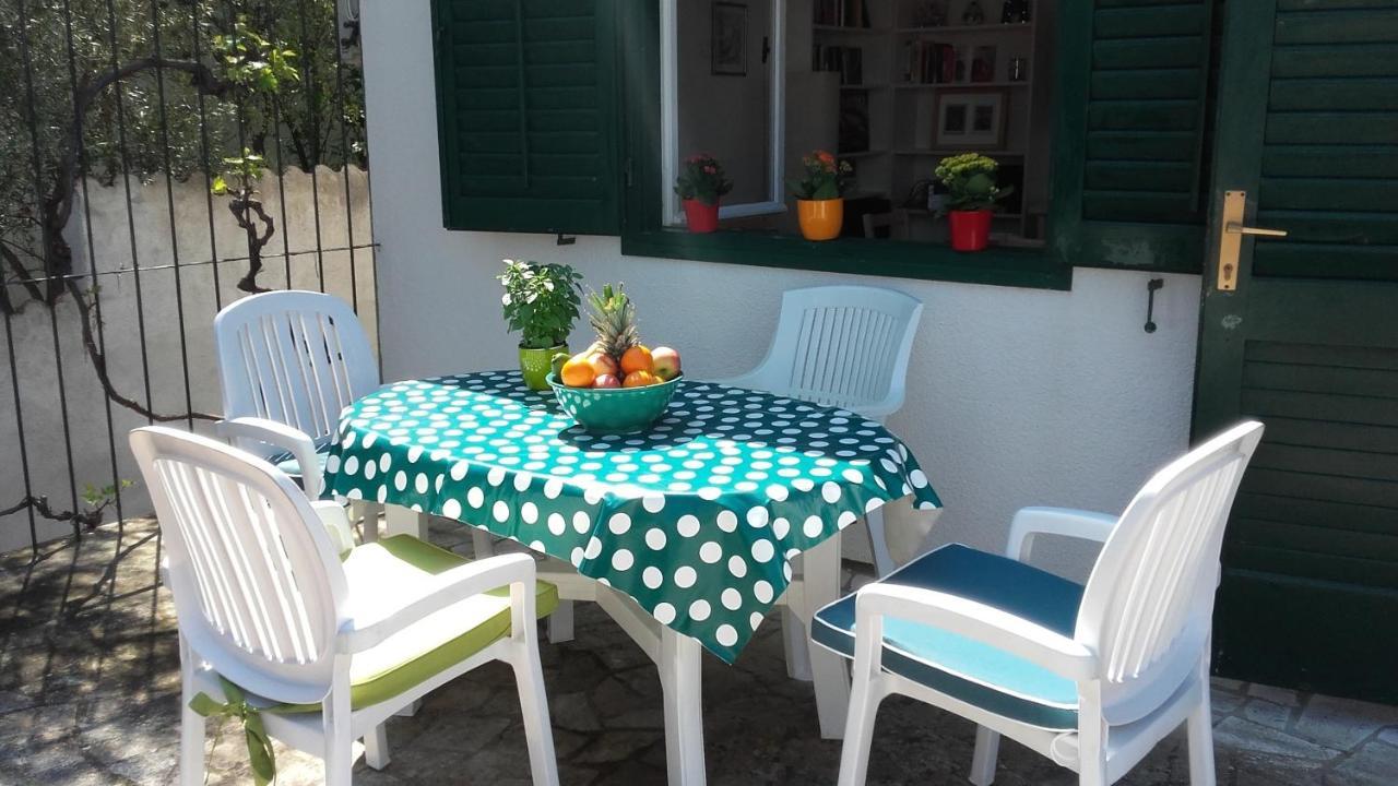 Holiday Home Pavarotti Supetar Eksteriør bilde
